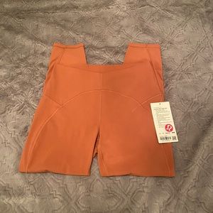 BOXING DAY - Lululemon Unlimit HR Tight - Size 10